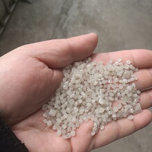 六神花露水焕新包装被指用印钞专用纸  律师：未使用人民币图样不违规